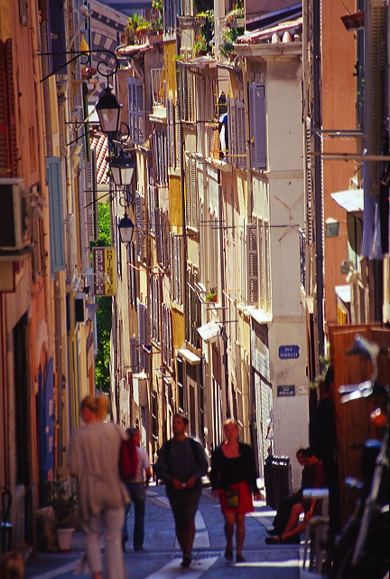 Atmospheric streets in Marseilles