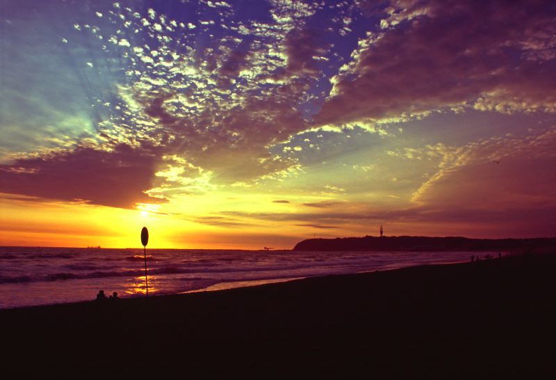 Golden sunrise over the Indian ocean in Durban